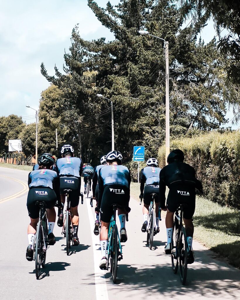 Grupo de ciclistas